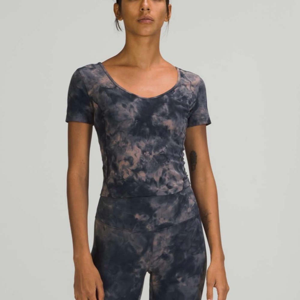 Lululemon Align Crop Tee